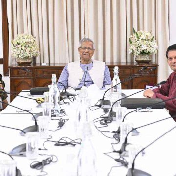 শান্তিপূর্ণ ভোটের প্রস্তুতি নিতে ৩ বাহিনী প্রধানকে নির্দেশ