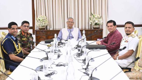 শান্তিপূর্ণ ভোটের প্রস্তুতি নিতে ৩ বাহিনী প্রধানকে নির্দেশ